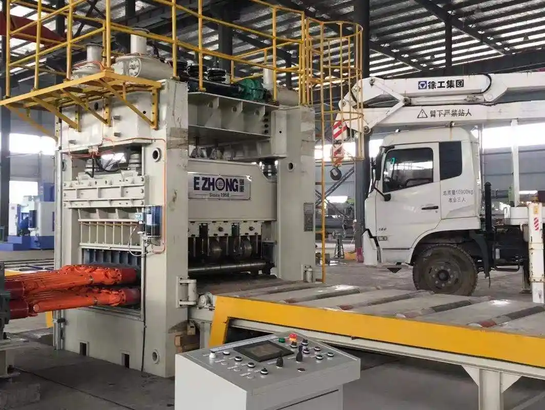 Máquina Niveladora de Placas de Alta Resistencia